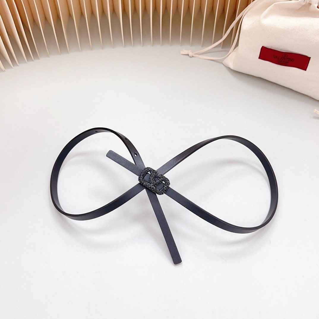 V*alentino Belts Top Quality