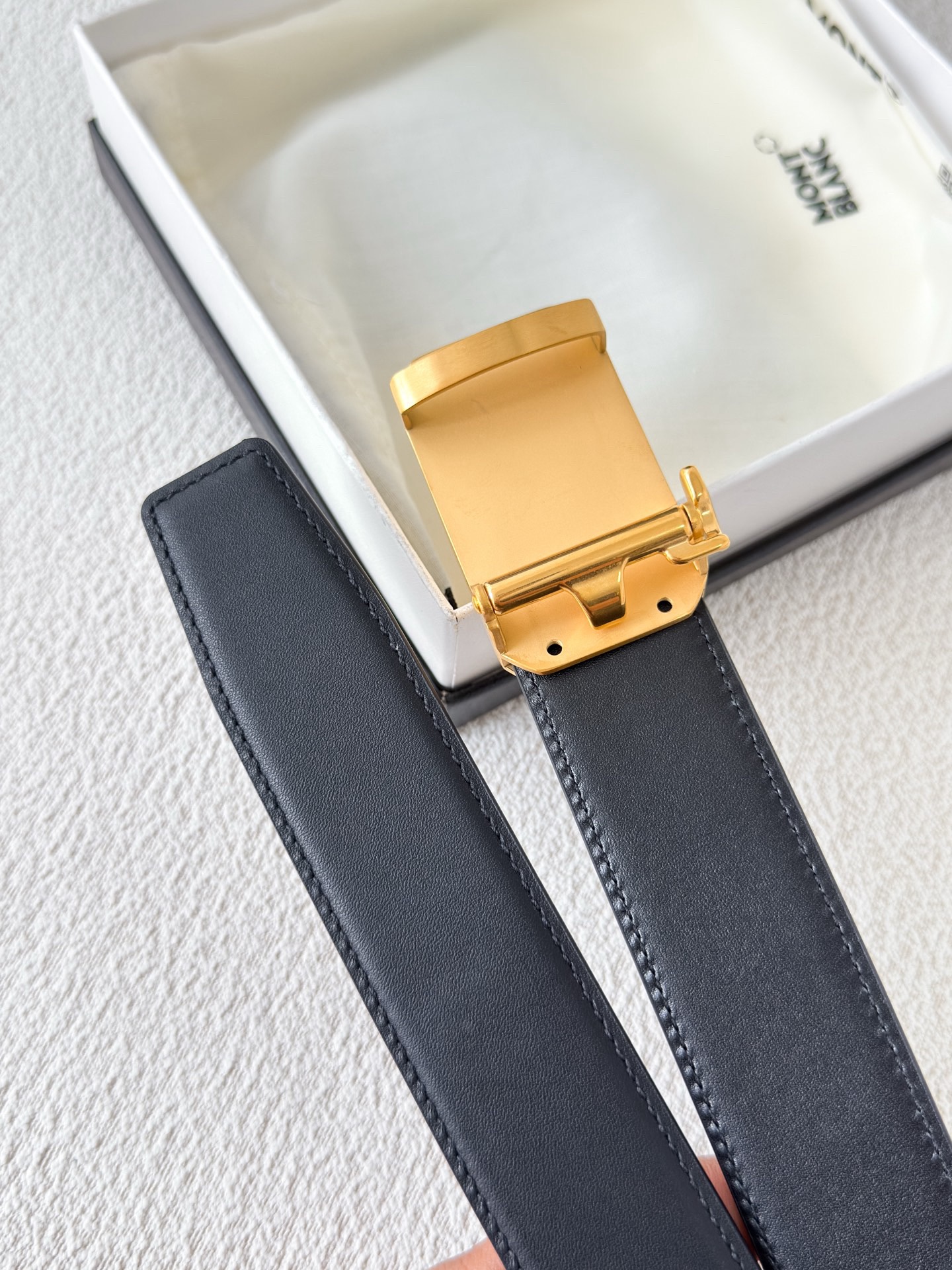 M*ontblanc Belts Top Quality