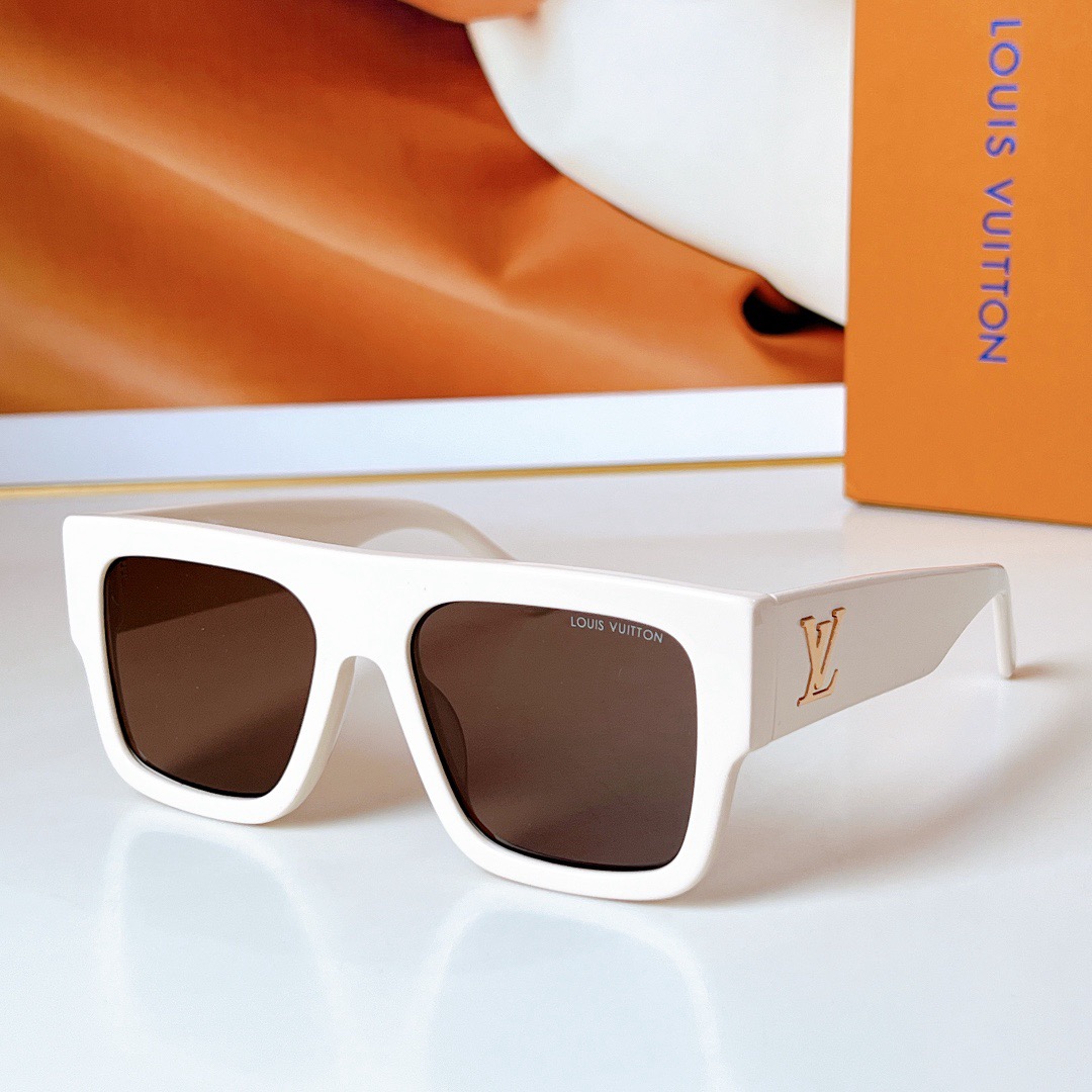 L*ouis V*uitton Glasses