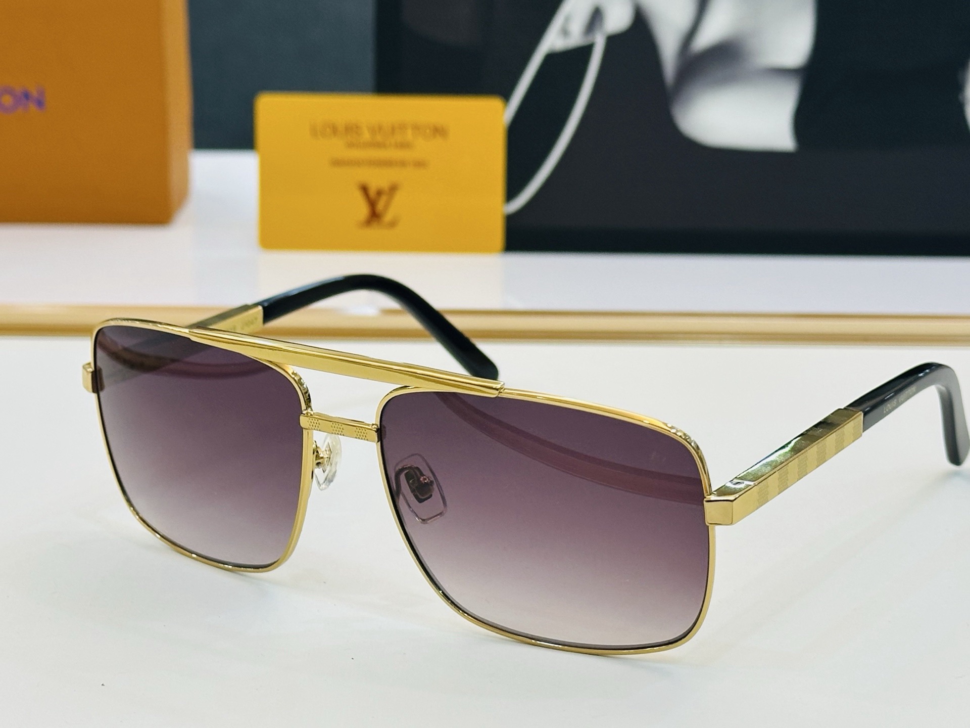 L*ouis V*uitton Glasses