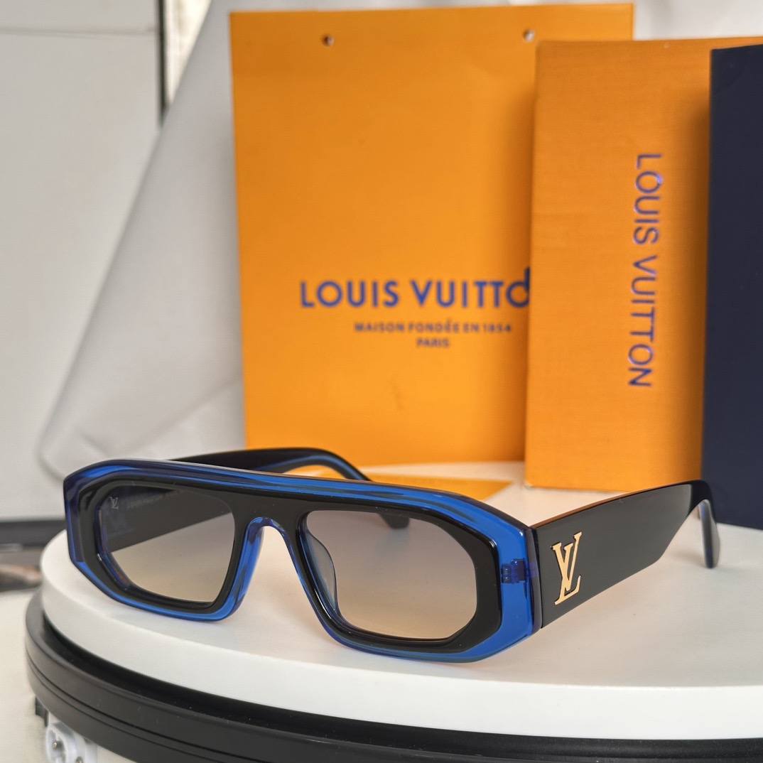 L*ouis V*uitton Glasses