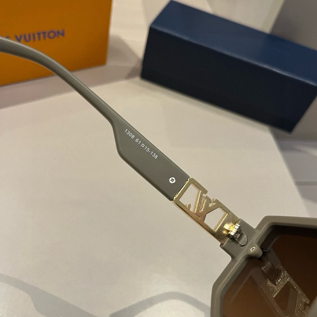 L*ouis V*uitton Glasses