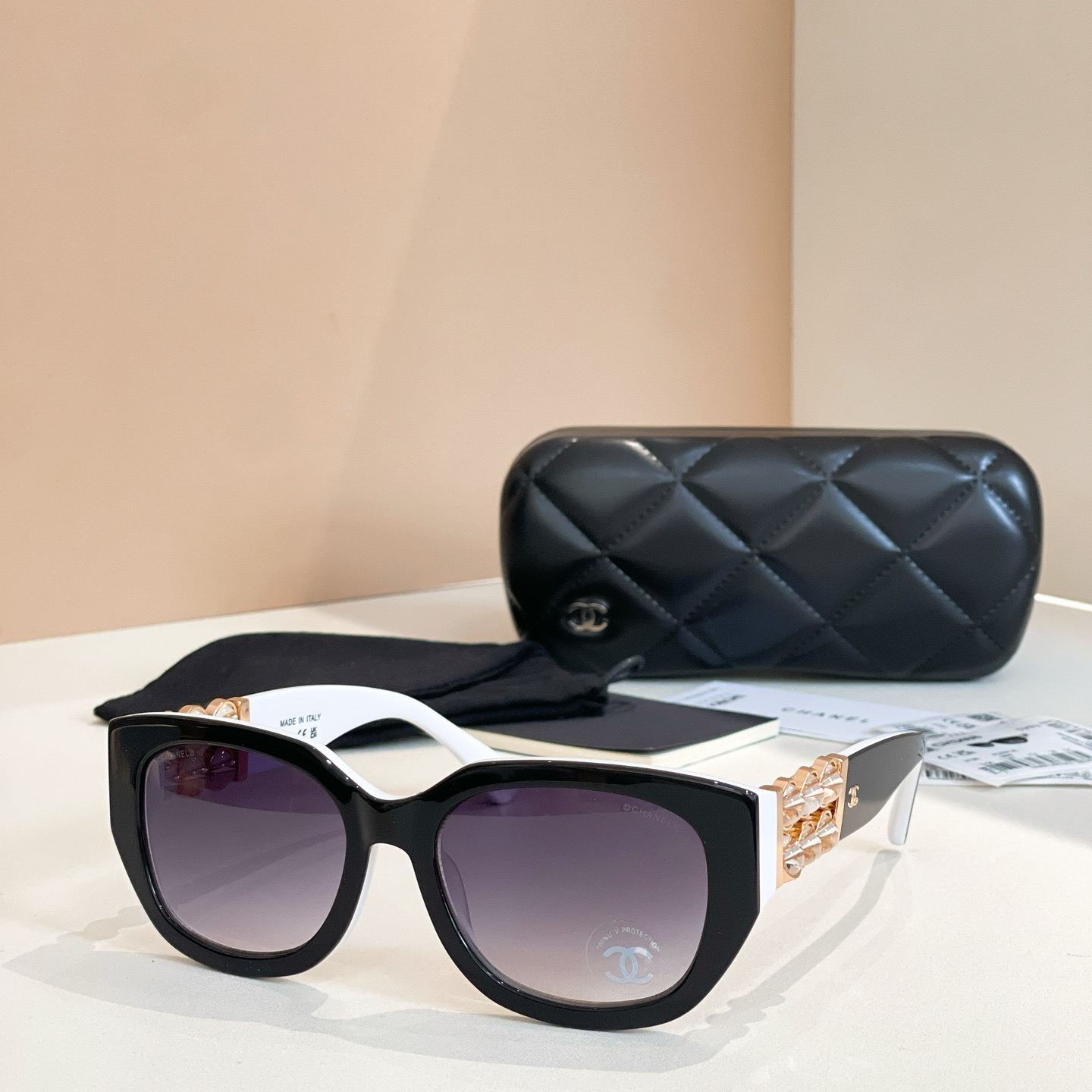 Top Quality C*hanel Glasses