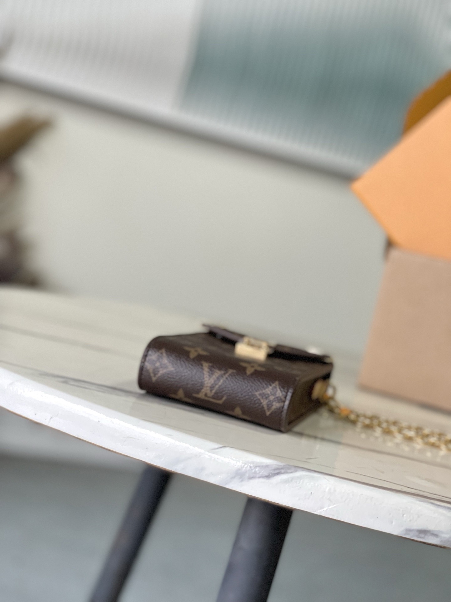 L*ouis V*uitton Top Bag