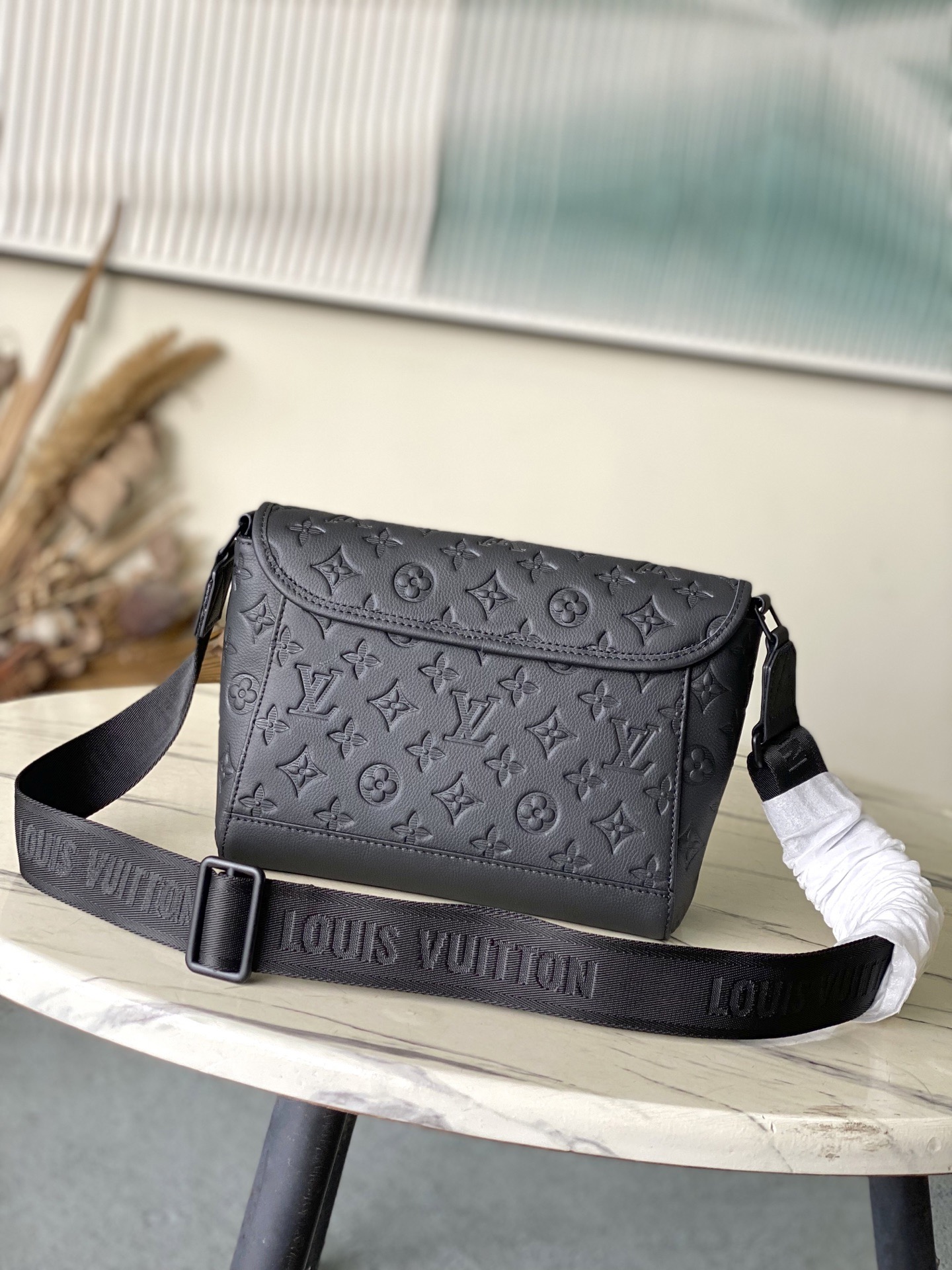 L*ouis V*uitton Top Bag