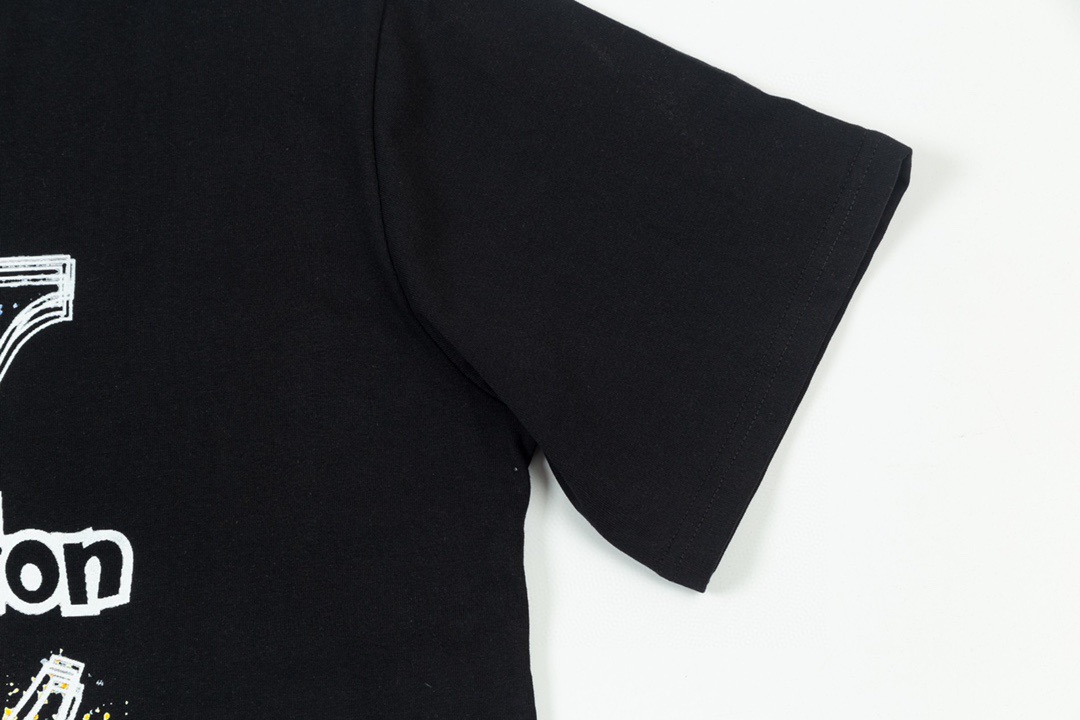 Men Women T-shirt Top Quality