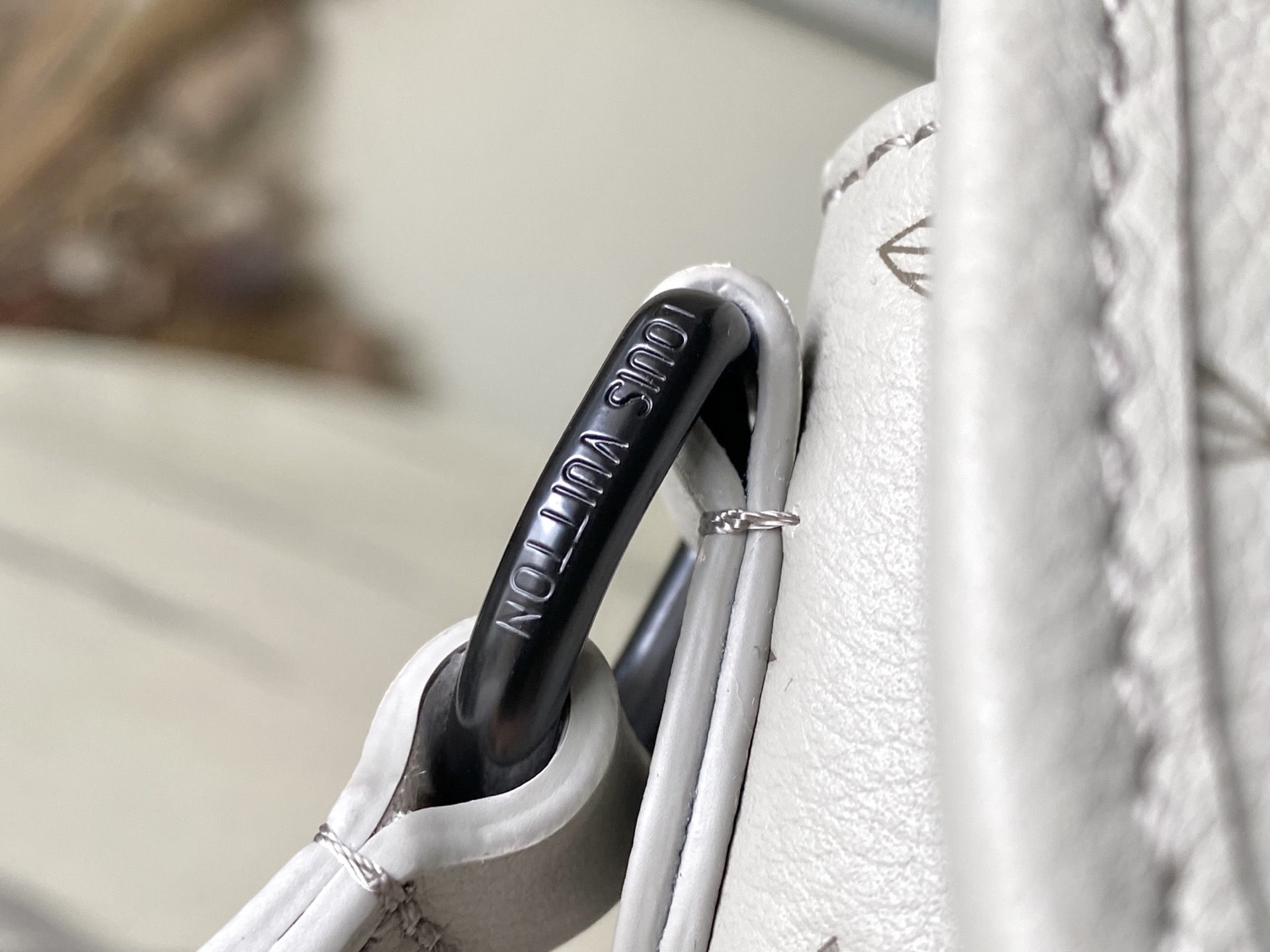 L*ouis V*uitton Top Bag