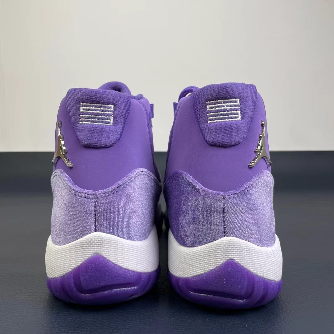 NIKE Air Jordan 11()
