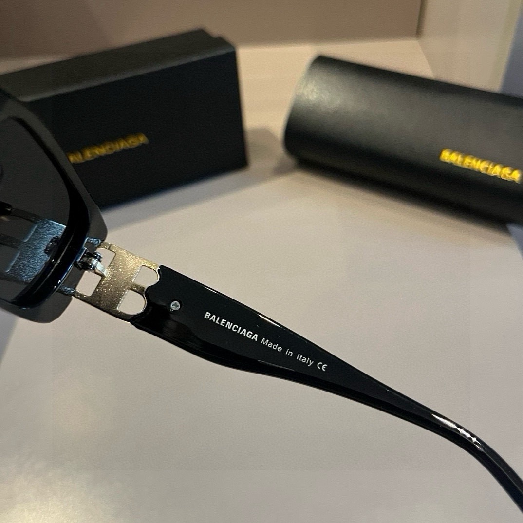 Top Quality B*alenciaga Glasses