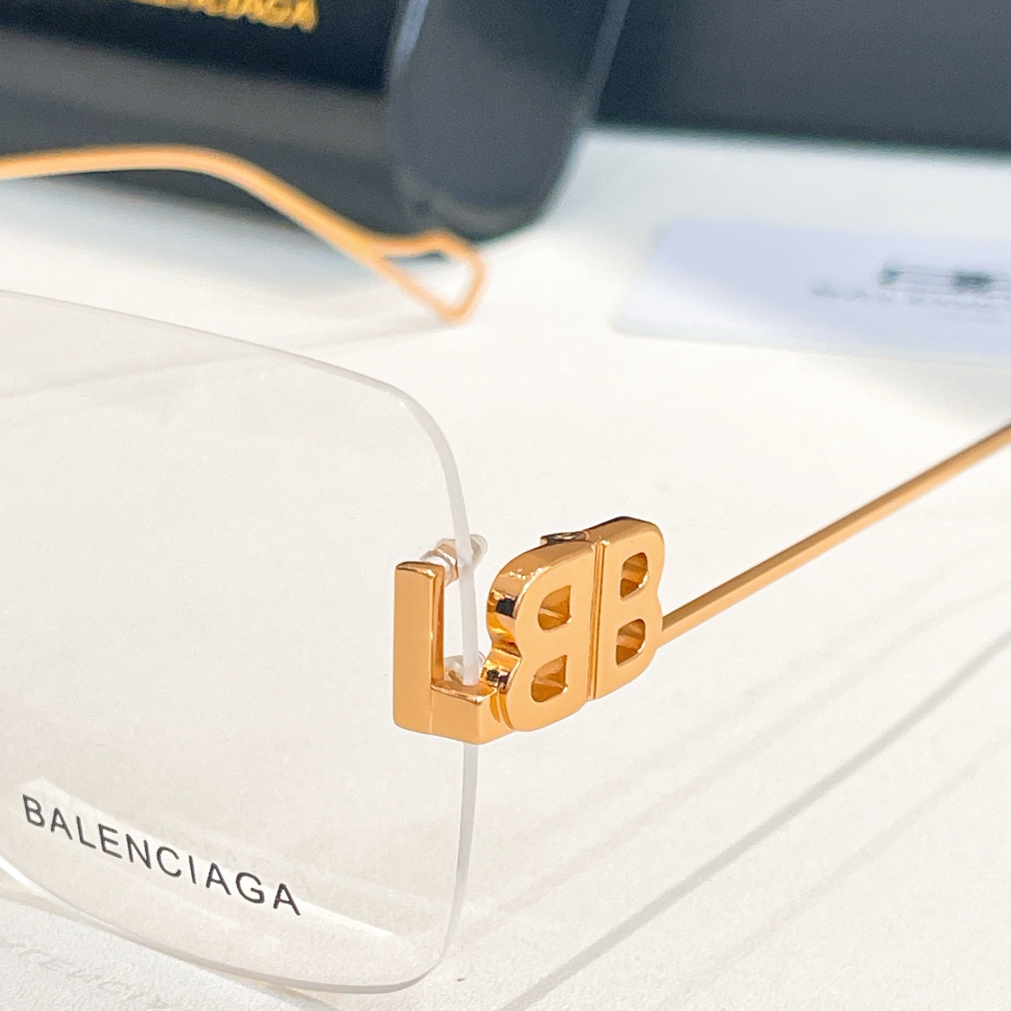 Top Quality B*alenciaga Glasses