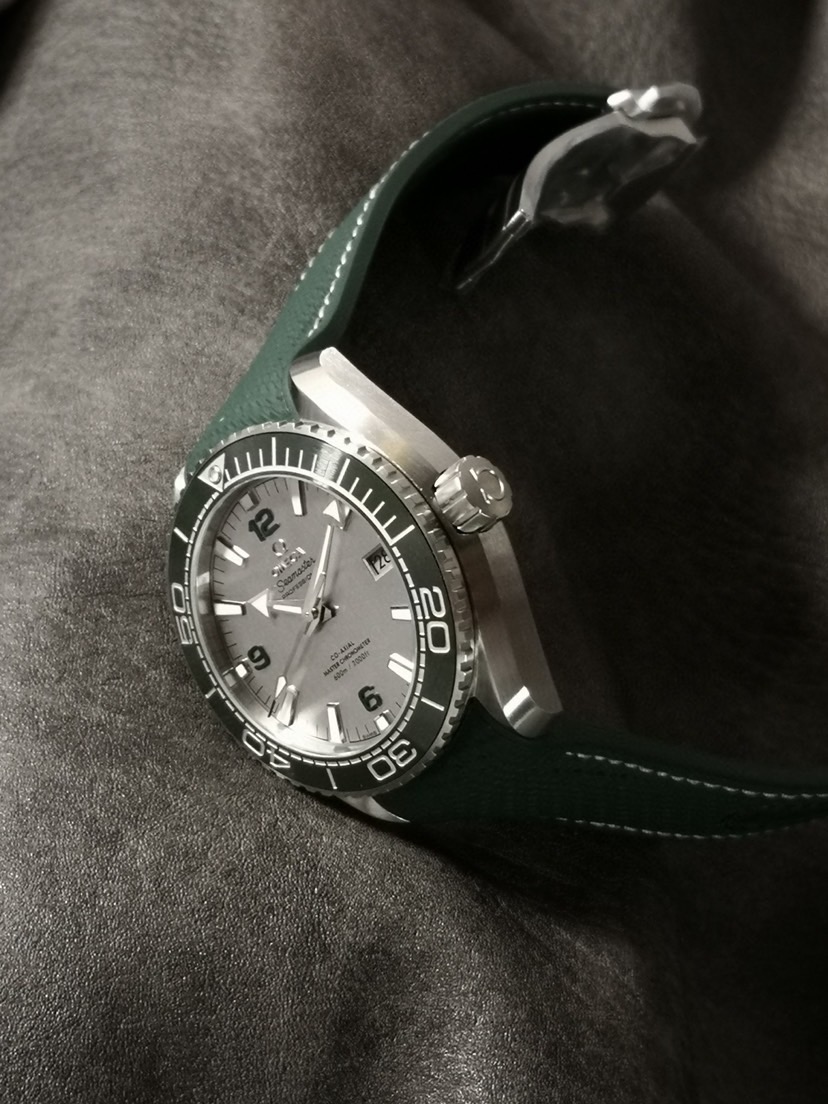 Top Quality 0*mega Watches