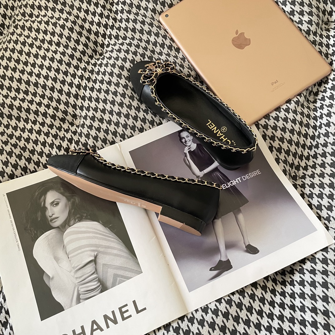 Women Top Quality C*hanel shoes