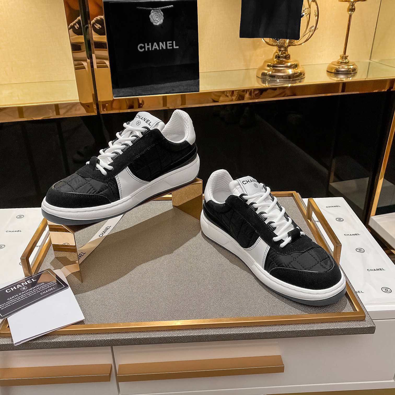 Women Top Quality C*hanel shoes