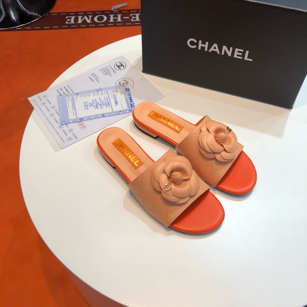 Women Top Quality C*hanel shoes