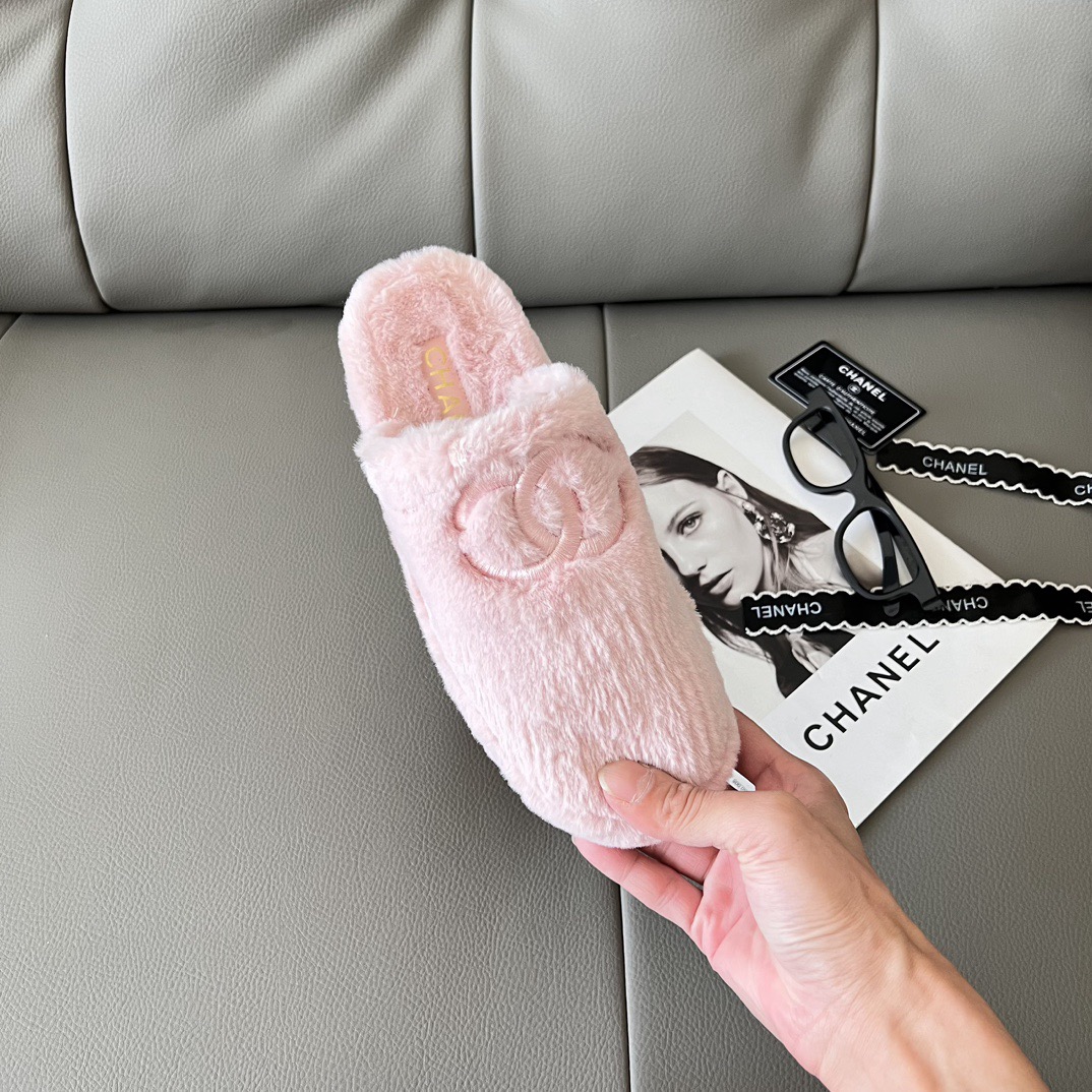 Women Top Quality C*hanel shoes