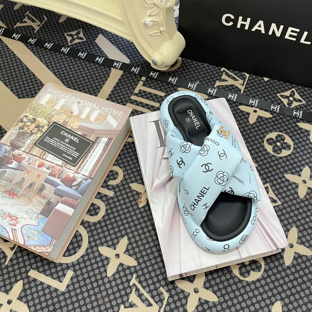 Women Top Quality C*hanel shoes