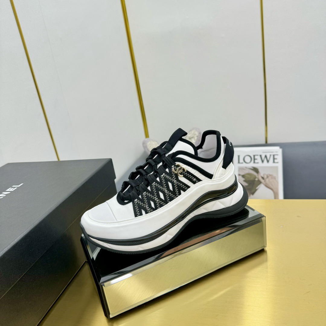 Women Top Quality C*hanel shoes