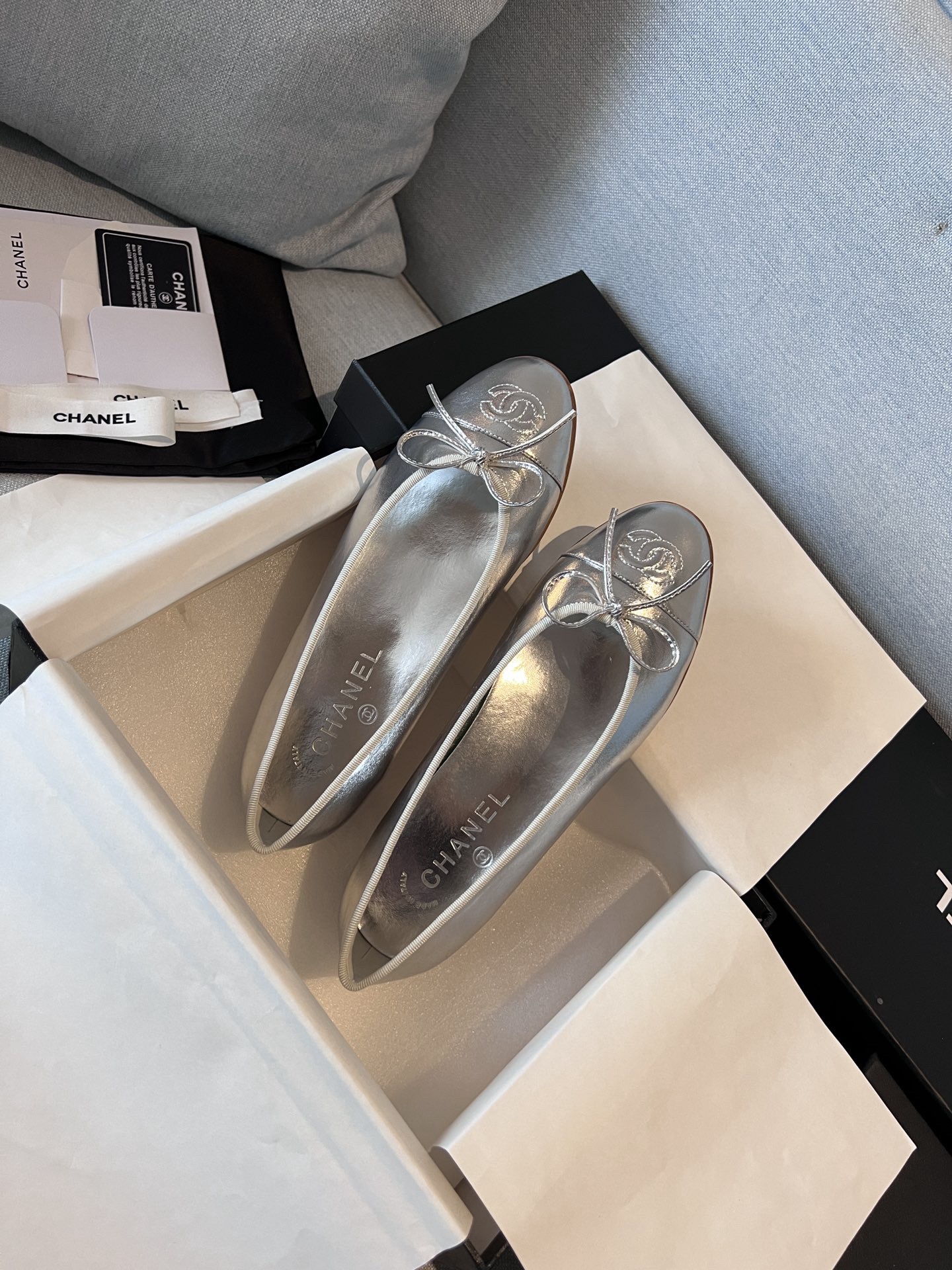 Women Top Quality C*hanel shoes