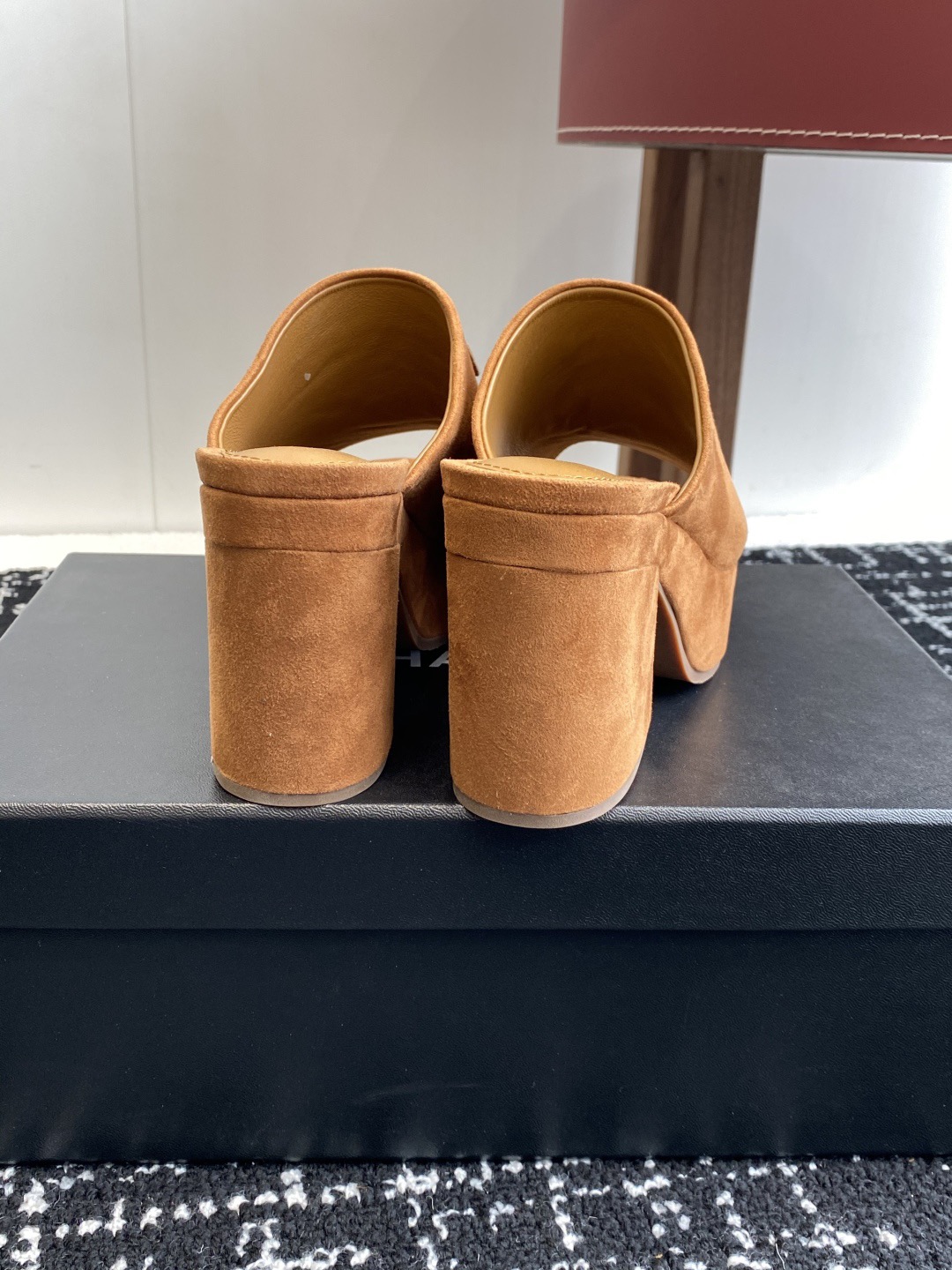 Women Top Quality C*eline shoes