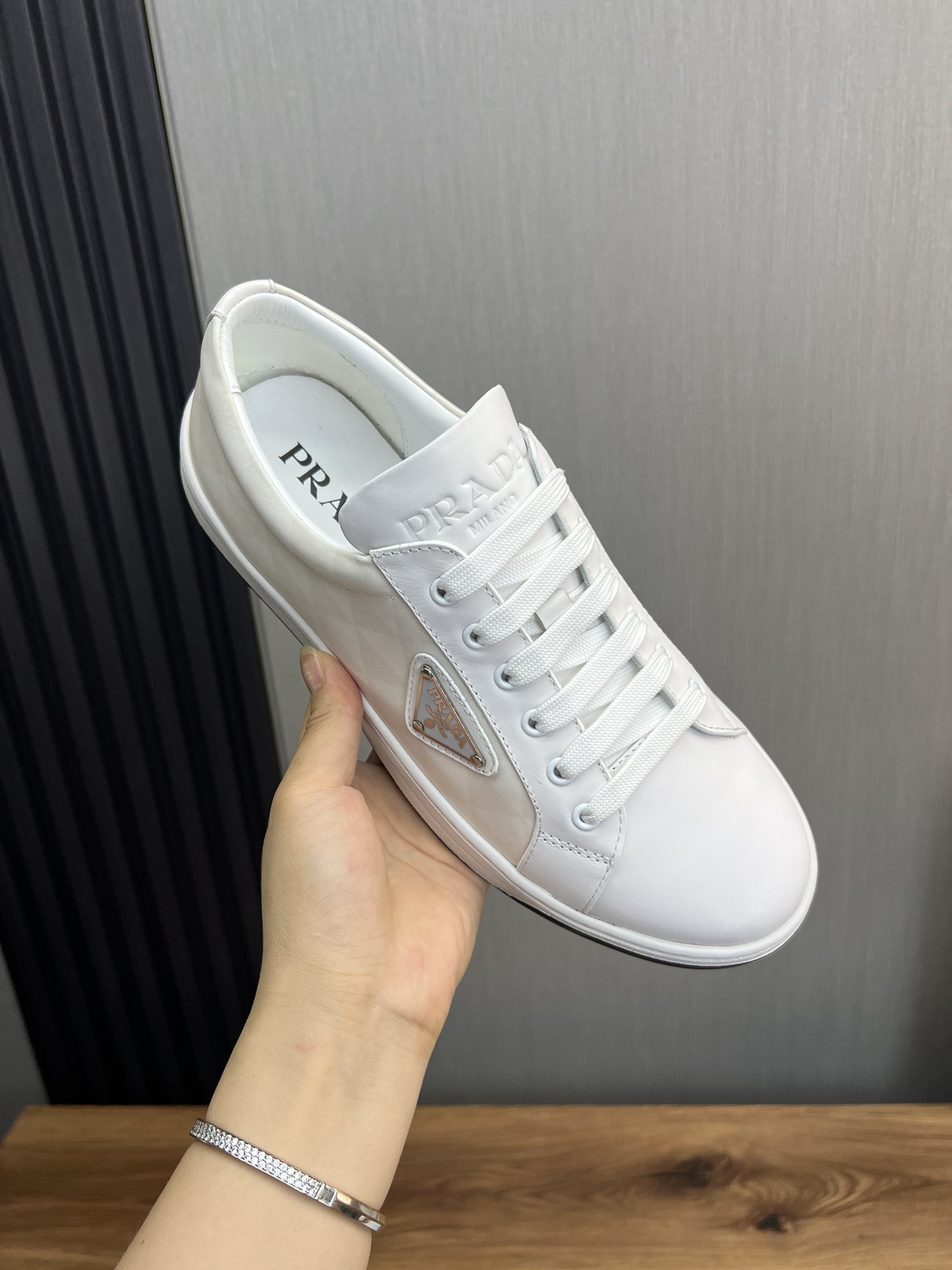 Women Men Top Quality P*rada shoes