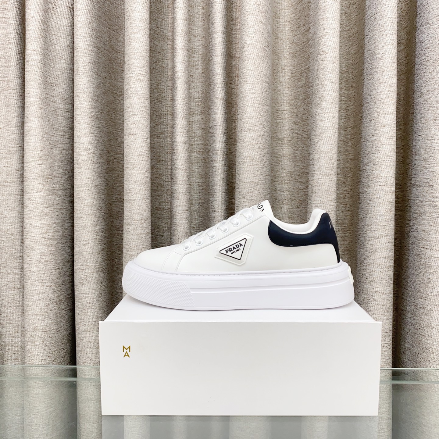 Women Men Top Quality P*rada shoes