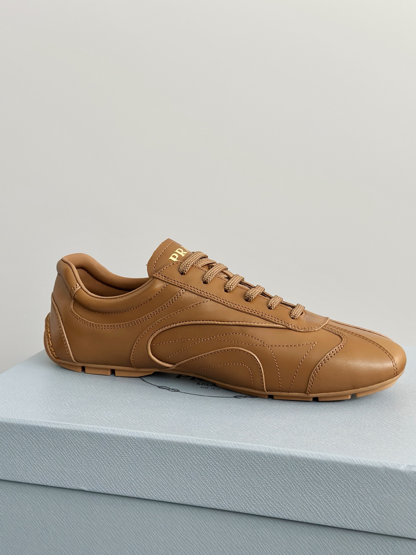 Women Men Top Quality P*rada shoes