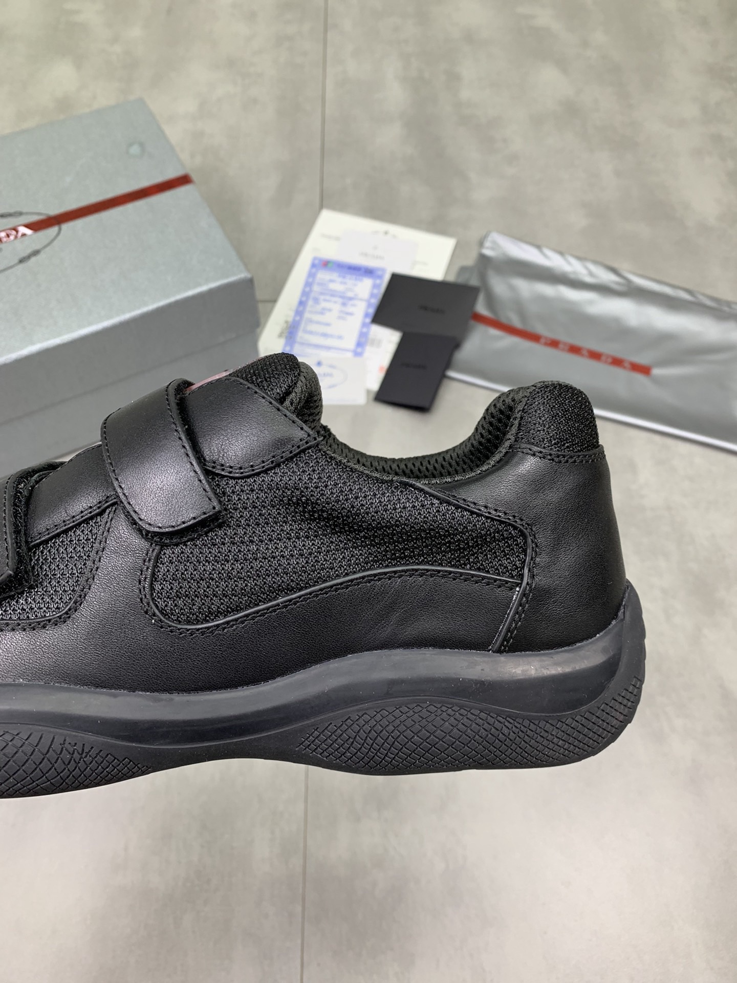 Women Men Top Quality P*rada shoes