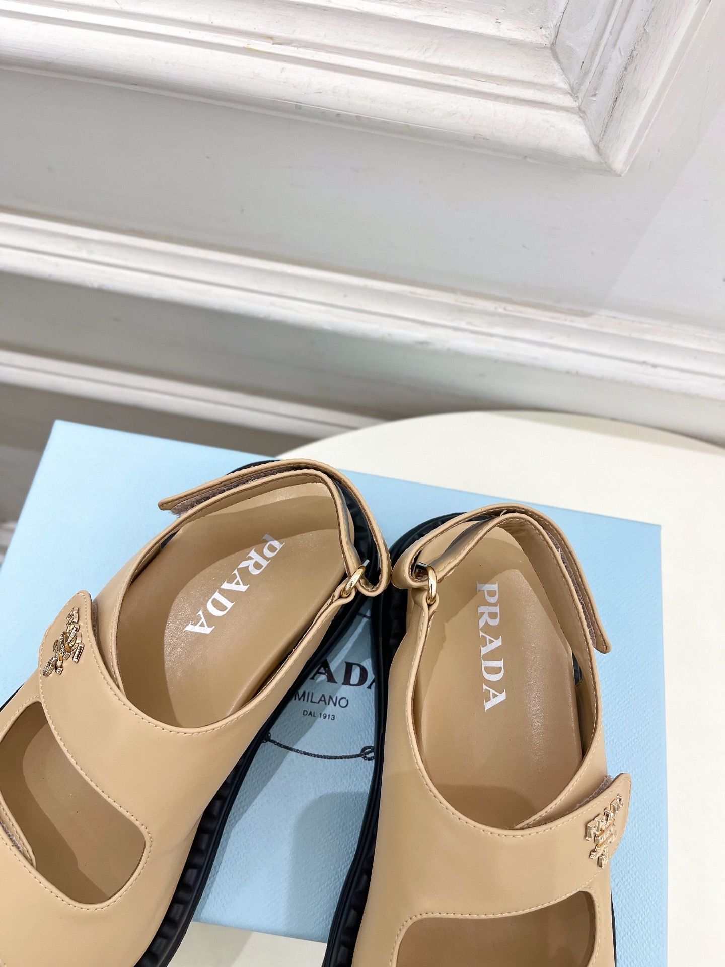 Women Men Top Quality P*rada shoes