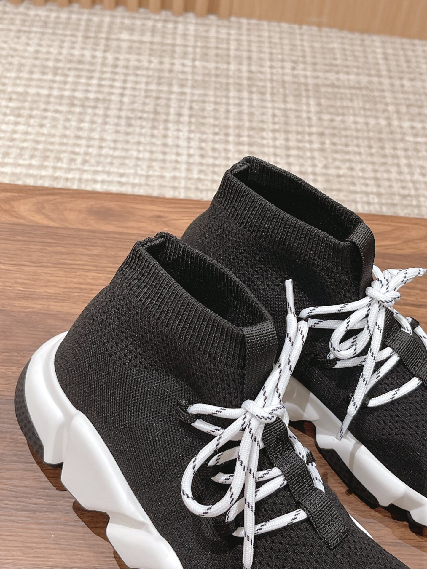 Men Women size 35-45 A*lexander M*cqueen Sneaker Top Quality 1:1