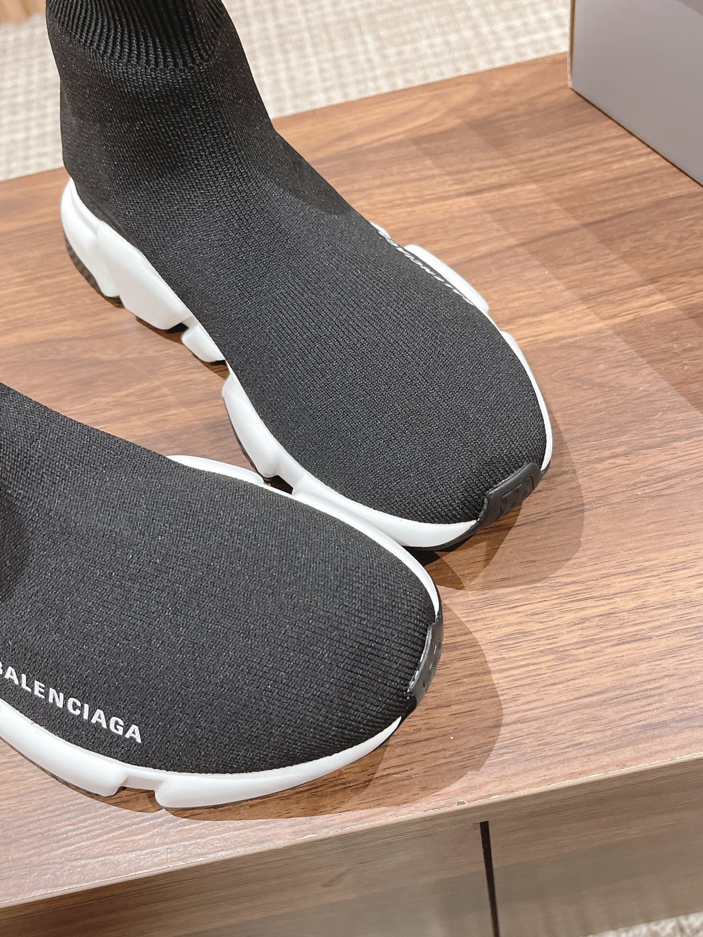 Men Women size 35-45 A*lexander M*cqueen Sneaker Top Quality 1:1