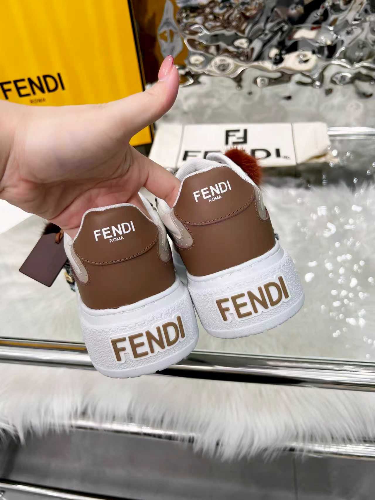 Women F*endi Sneakers Top quality 1:1 size:35-42