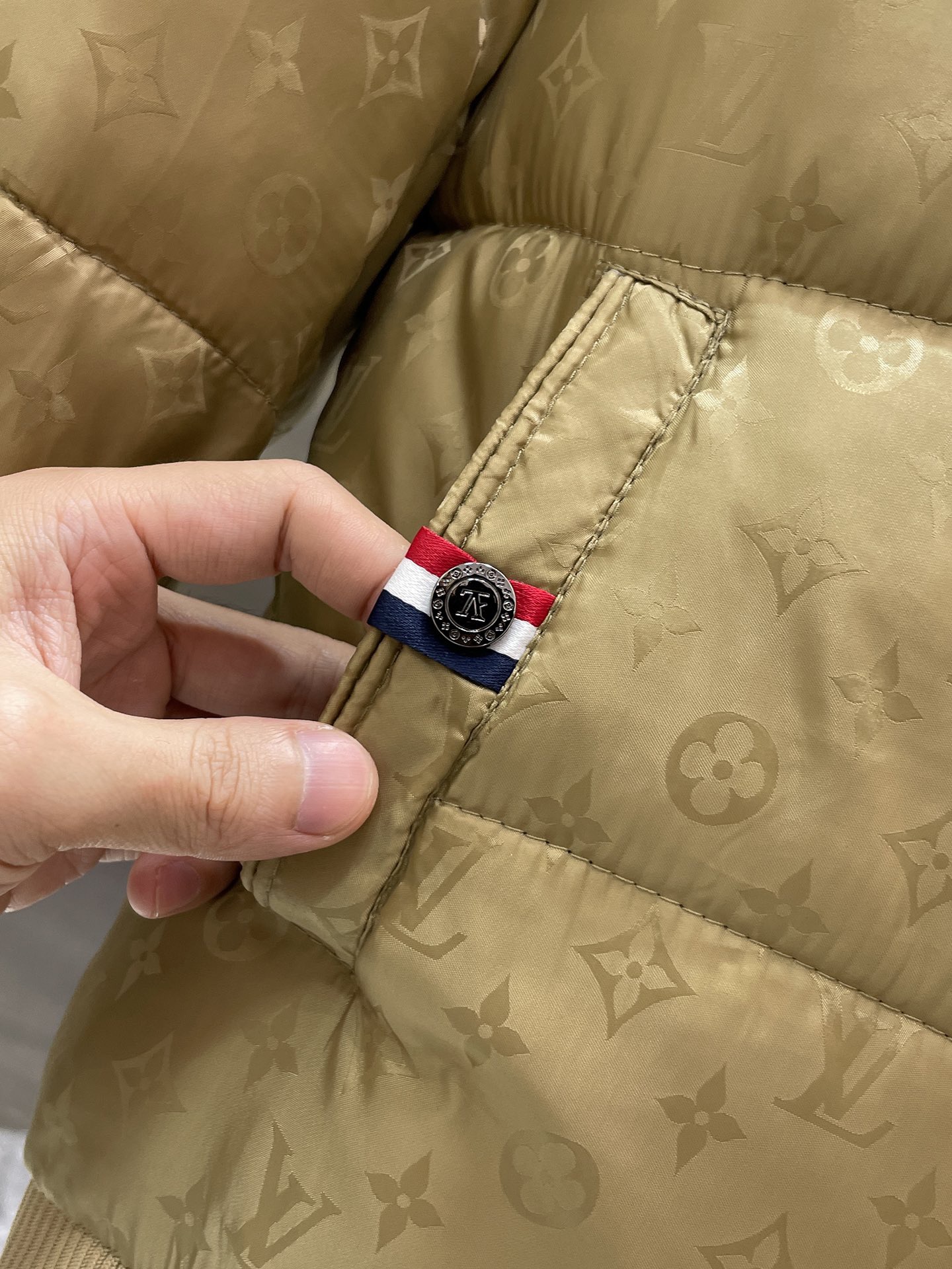 L*V Louis Vuitt*on Top Quality 1:1 Jacket