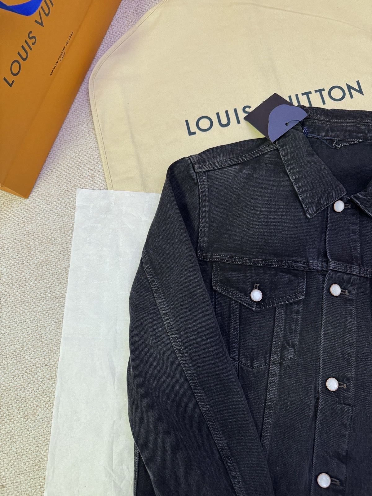 L*V Louis Vuitt*on Top Quality 1:1 Jacket