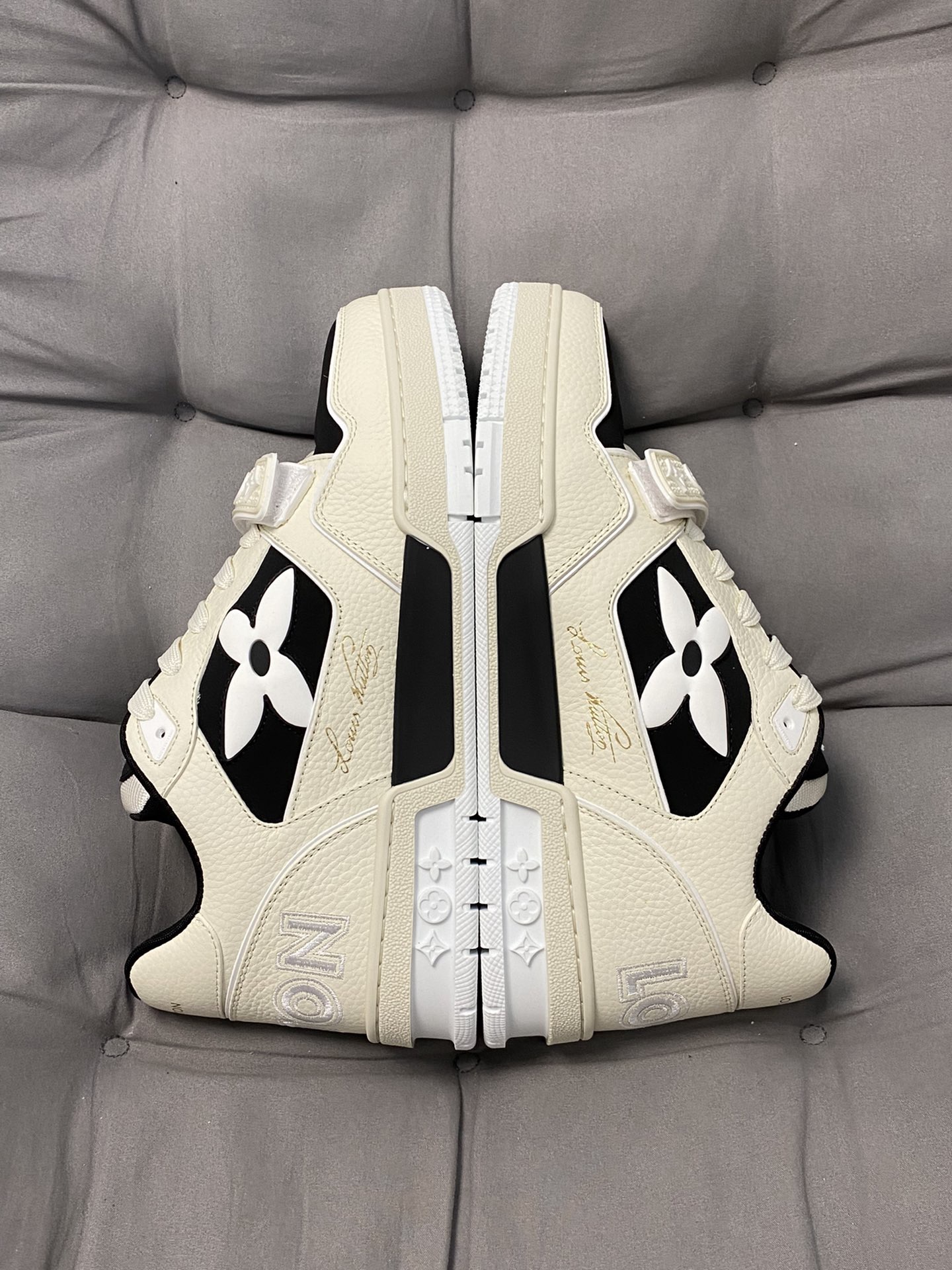 Men Women L*ouis V*uitton Top Sneaker L*V Trainer