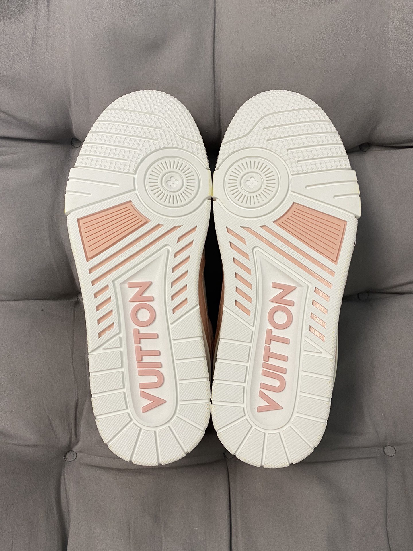 Men Women L*ouis V*uitton Top Sneaker L*V Trainer