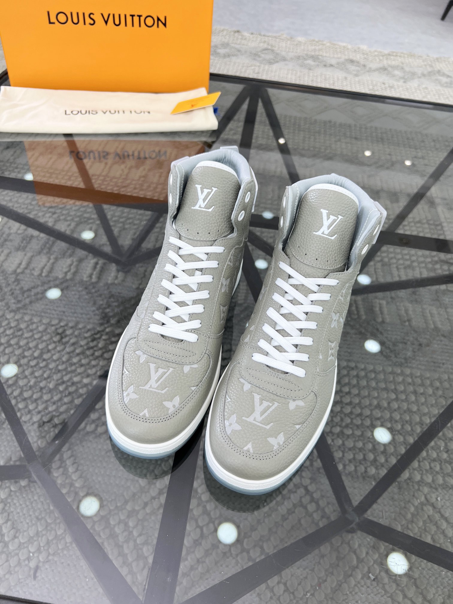 Men L*ouis V*uitton Top Sneaker L*V Shoes