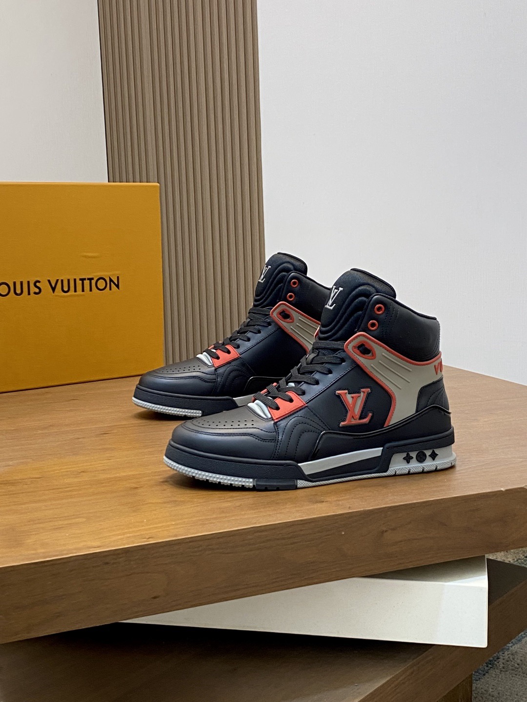 Men L*ouis V*uitton Top Sneaker L*V Shoes