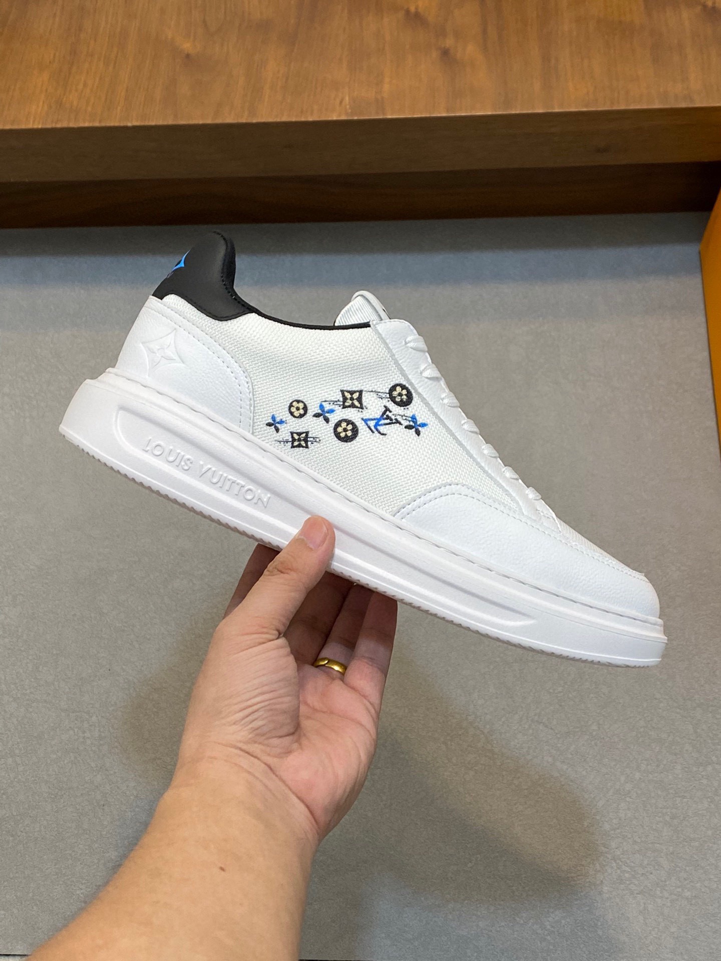 Men L*ouis V*uitton Top Sneaker L*V Shoes