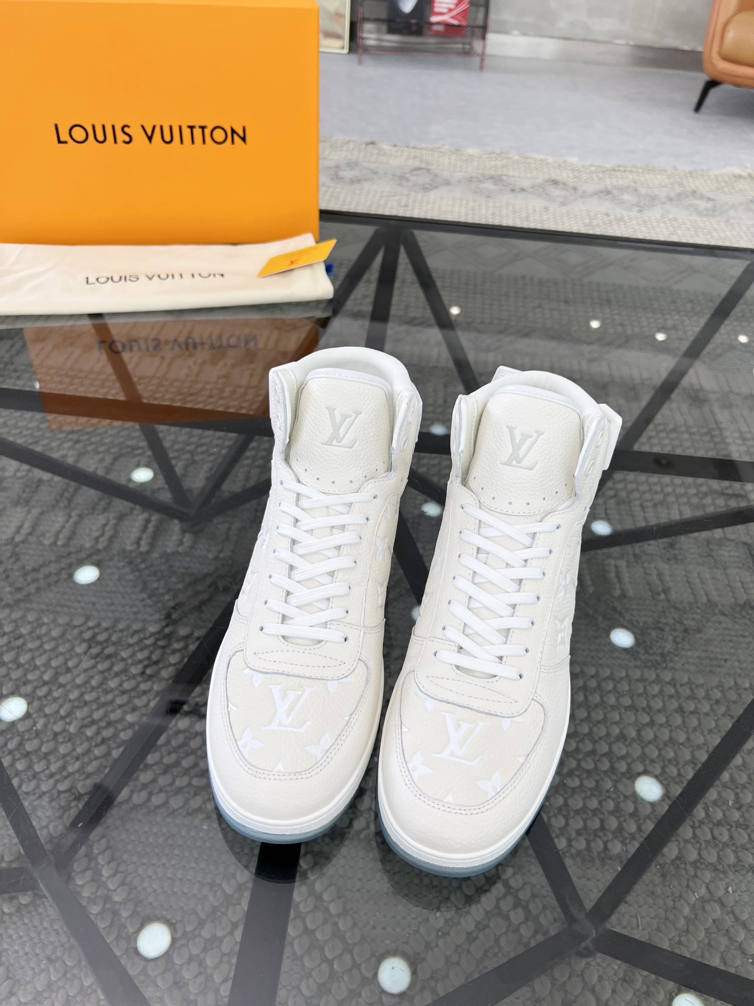 Men L*ouis V*uitton Top Sneaker L*V Shoes