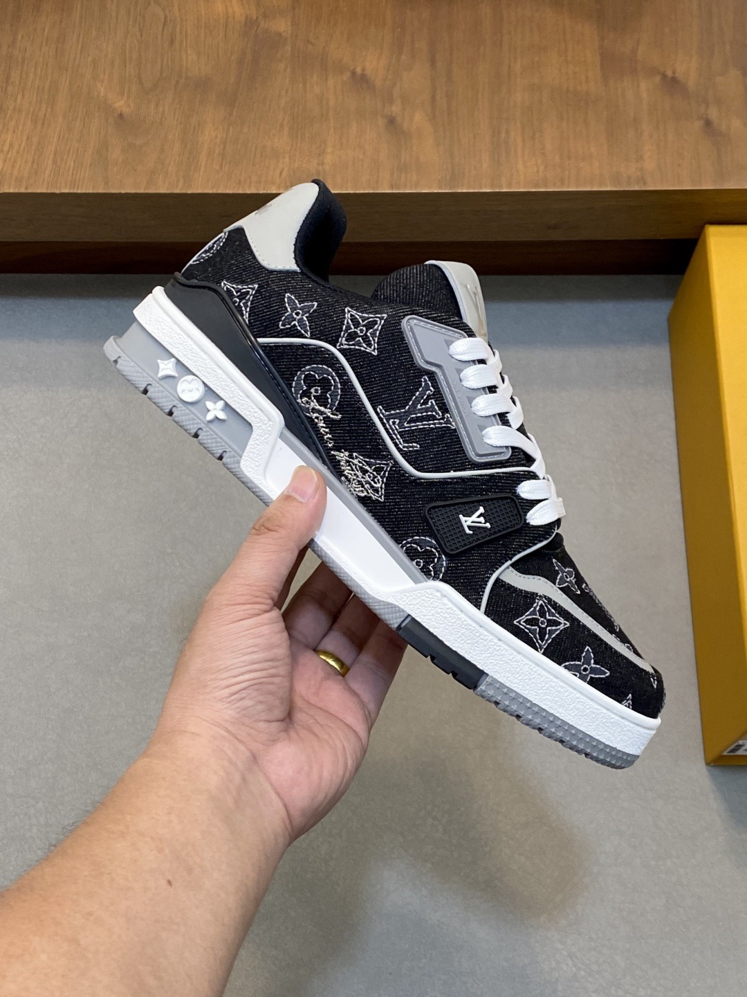 Men L*ouis V*uitton Top Sneaker L*V Shoes